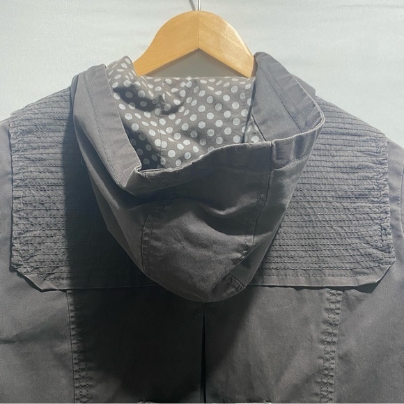 Kismet beige/grey zip snap hooded jacket women’s size M - Picture 10 of 16